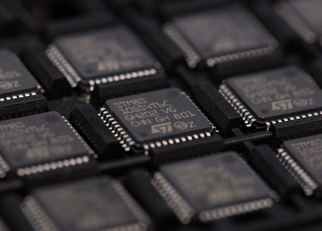 Tray of packaged ASIC chips
